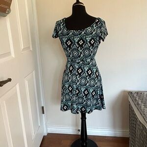 Jolie cap sleeve paisley skaterdress, size S